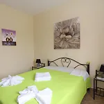 Summerandros Skalario Apartament *