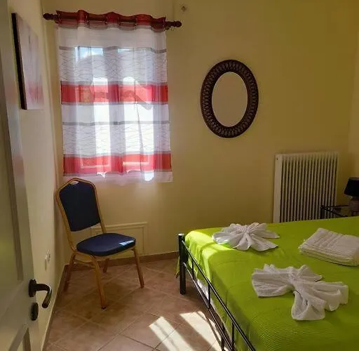 Summerandros Skalario * Strapouries